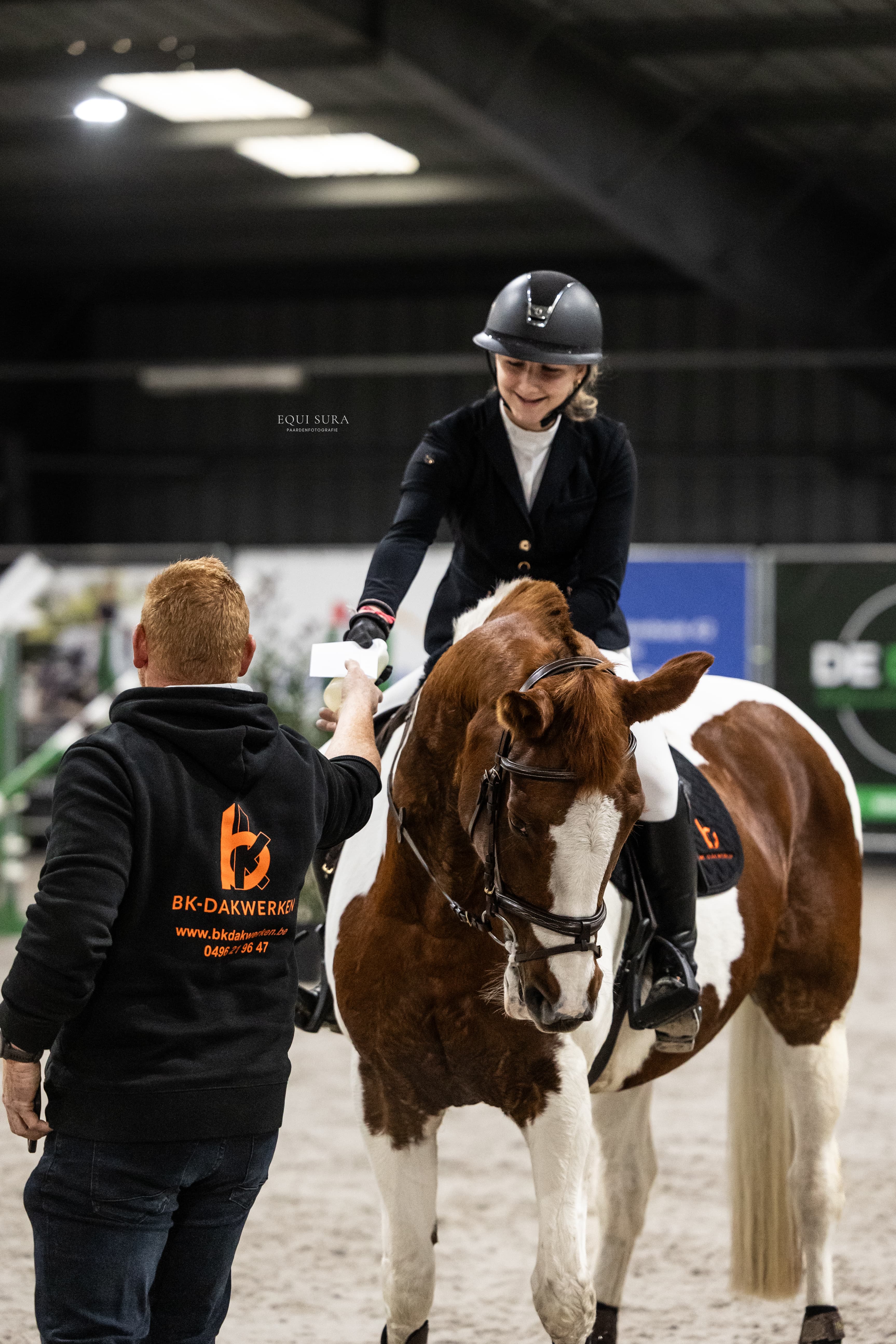 Vrijwilligers bij Ruiterhal Ravels